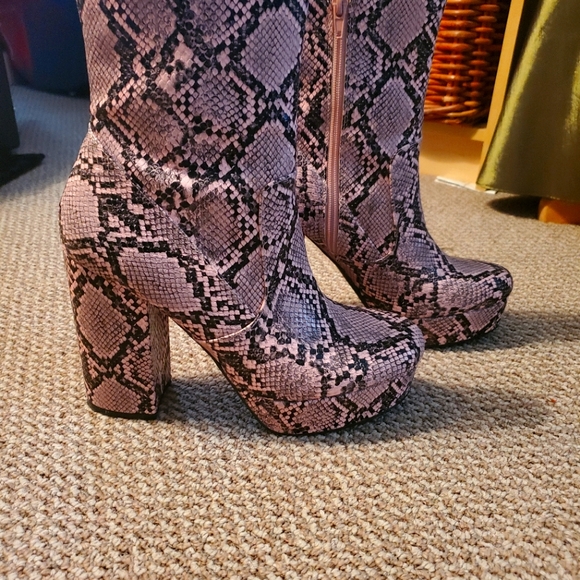 Design Lab Lord & Taylor Shoes - Platform boots faux pink snakeskin
